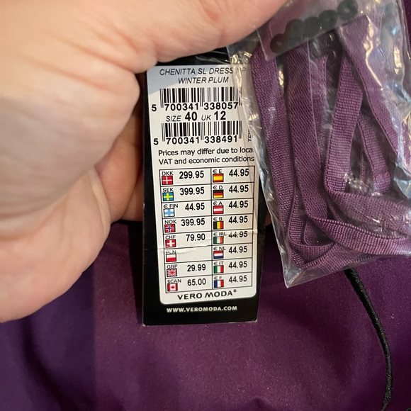 Purple strapless or straps dress - Picture 4 of 10